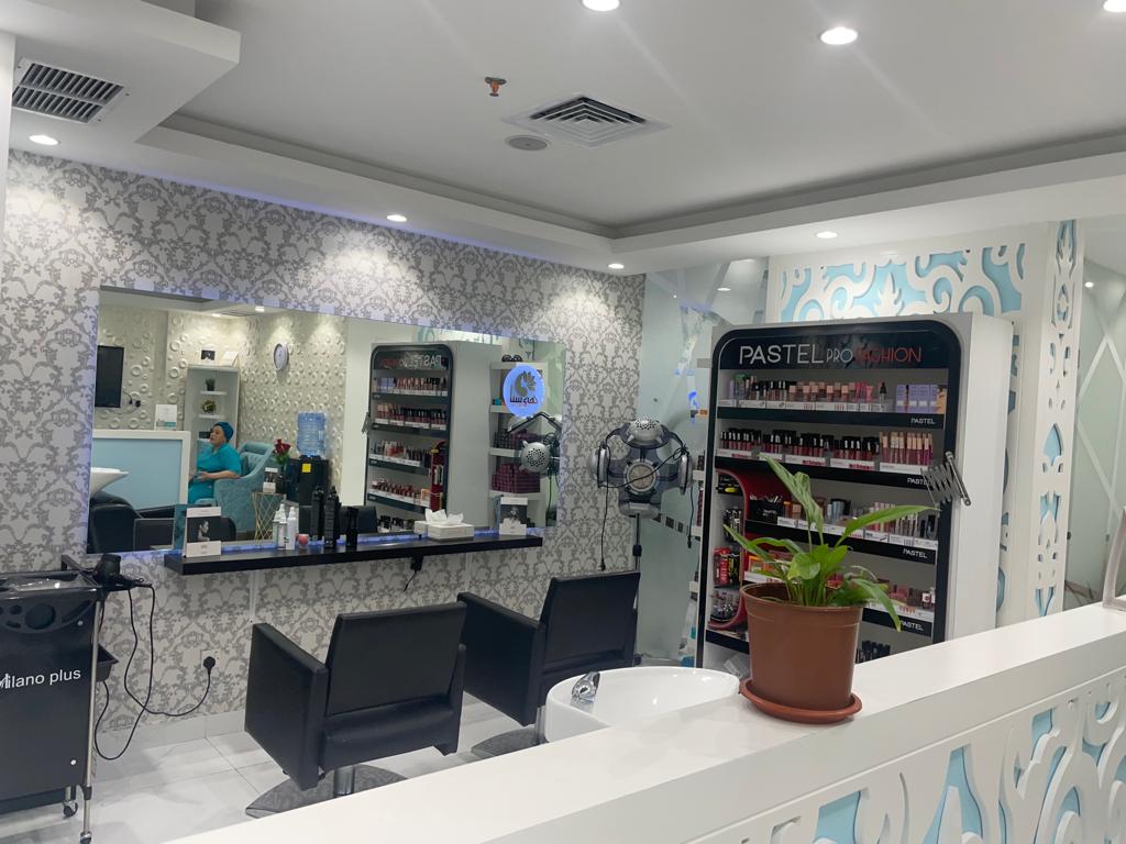 HEYA SPA Beauty Center receptions and rooms