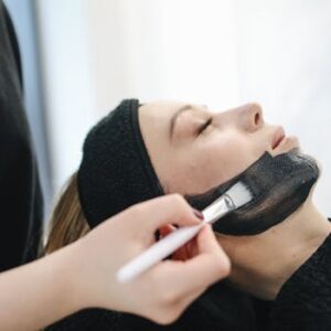 خدمات العناية وتجميل البشرة والجسم فى هى سبا